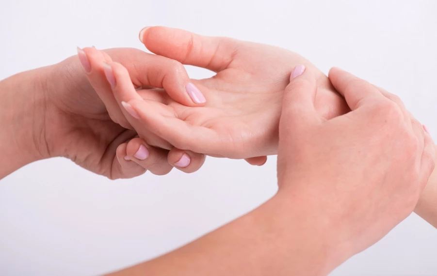 Ruky a ich príznaky