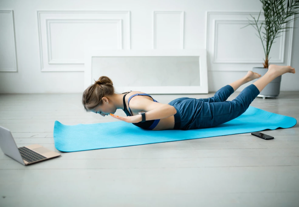 cvik na boľavý chrbát