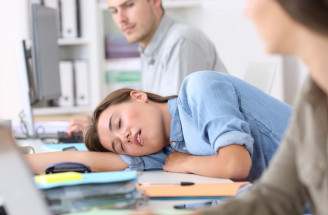 Narkolepsia: Ako sa prejavuje táto spánková porucha?