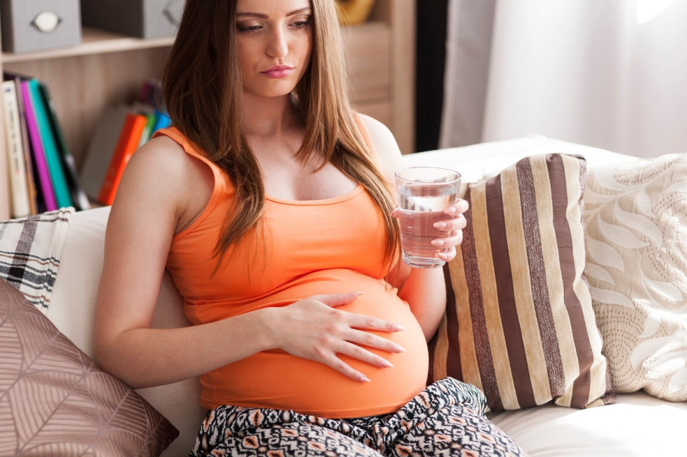 tehotenská nevoľnosť