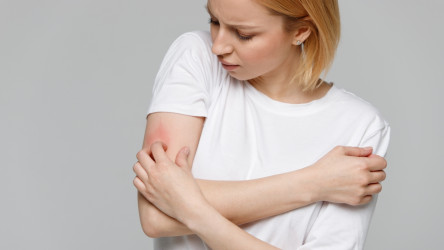 Trápi ťa alergia na prací prostriedok? Možno robíš túto chybu!