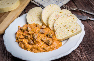 Recept na segedínsky guláš – tradičné jedlo, ktoré nikdy nesklame!
