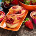 TOP recept na muffiny v zdravšej verzii – s jahodami a tvarohom