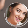 Kyselina hyalurónová v ľudskom tele – aký má pre nás význam a ako ju doplniť?