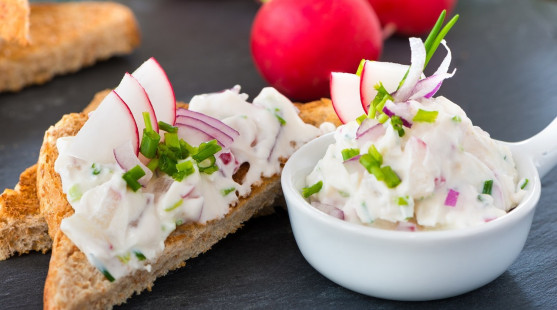 RECEPT: Zdravá reďkovková nátierka 5-krát inak