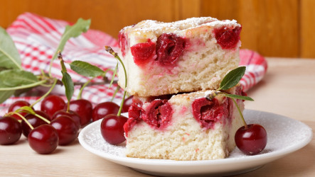 Čerešňová bublanina 7-krát inak – zachutí vám tá s mascarpone i čokoládou