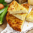 Recept: Fit slaný cuketový koláč – plný vitamínov aj bielkovín