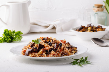 RECEPT: Pilaf s feniklom a baklažánom – dokonalá kombinácia chutí