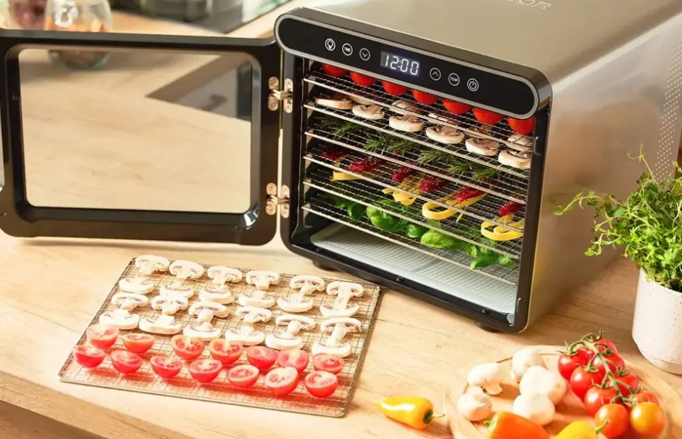 Hranatá sušička na huby a zeleninu a ovicie