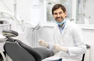 7 vecí, ktoré nerobiť u zubára alebo pred jeho návštevou – môžu nastať problémy
