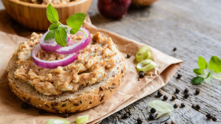 Škvarková nátierka 5x inak a vždy chutne!