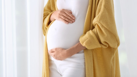 Čo je hlienová zátka a na čo slúži? Ako zistiť, že sa uvoľnila a kedy sa po odchode začne pôrod?