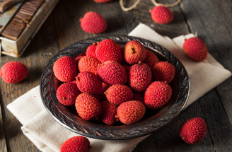 Neprehliadni ho v obchodoch! Aké zdravotné benefity ti prináša liči?