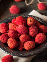 Neprehliadni ho v obchodoch! Aké zdravotné benefity ti prináša liči?