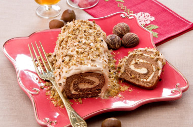 TOP sviatočný zákusok – jednoduchá gaštanová roláda zo špaldovej múky