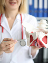 Tieto problémy spôsobuje mužom aj ženám oslabené svalstvo panvového dna. Ako to riešiť?