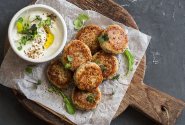 Fantastické karfiolové fašírky pečené v rúre – kto by im odolal?