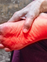 Diabetická neuropatia – závažná komplikácia cukrovky. U ktorých diabetikov vzniká?