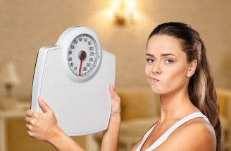 Prečo priberáte aj keď jete rovnako? Skryté dôvody, ktoré vás prekvapia